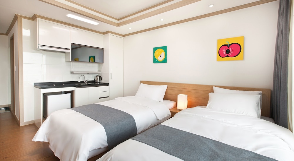 Familia Hotel Jeju 27/61