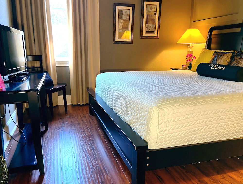 30 A Suites 40/79