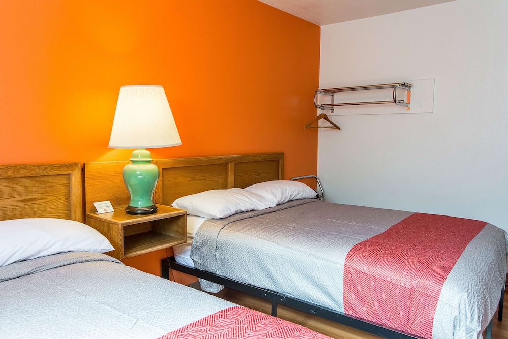 Motel6 Madras, OR 30/47