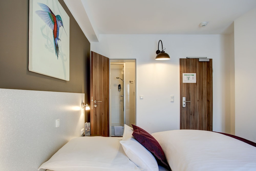 Centro Hotel West 29/46