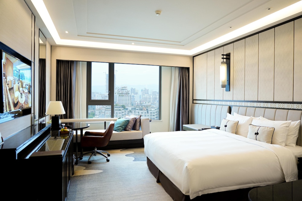 Fuzhou Lakeside Hotel 15/48
