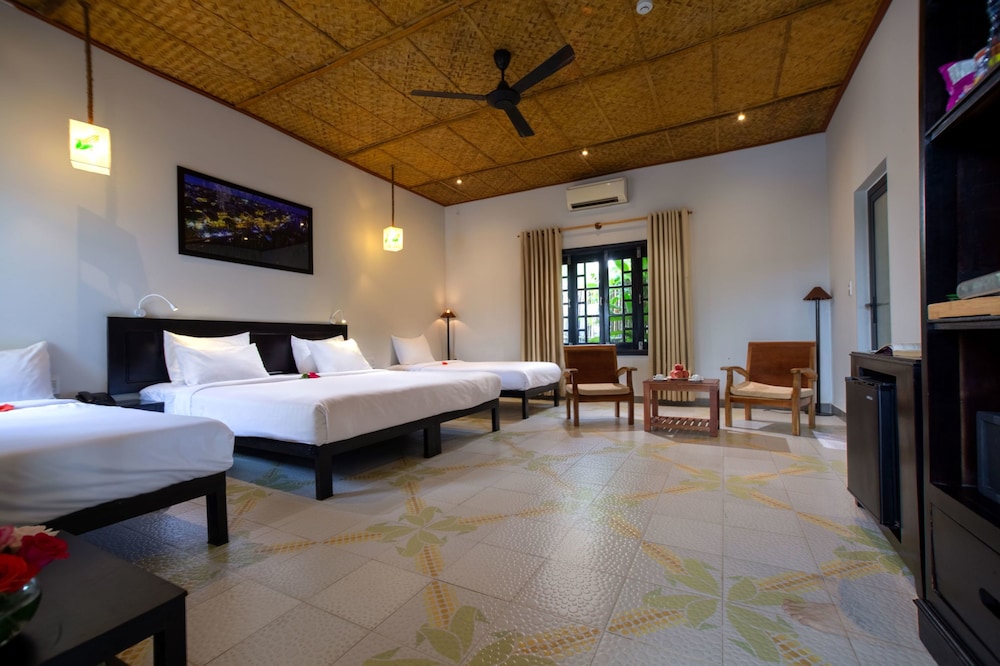 Hoi An Corn Riverside Villa 6/33