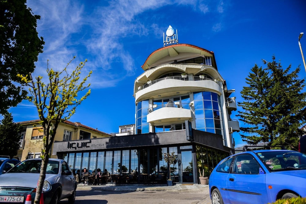 Su Hotel 43/50
