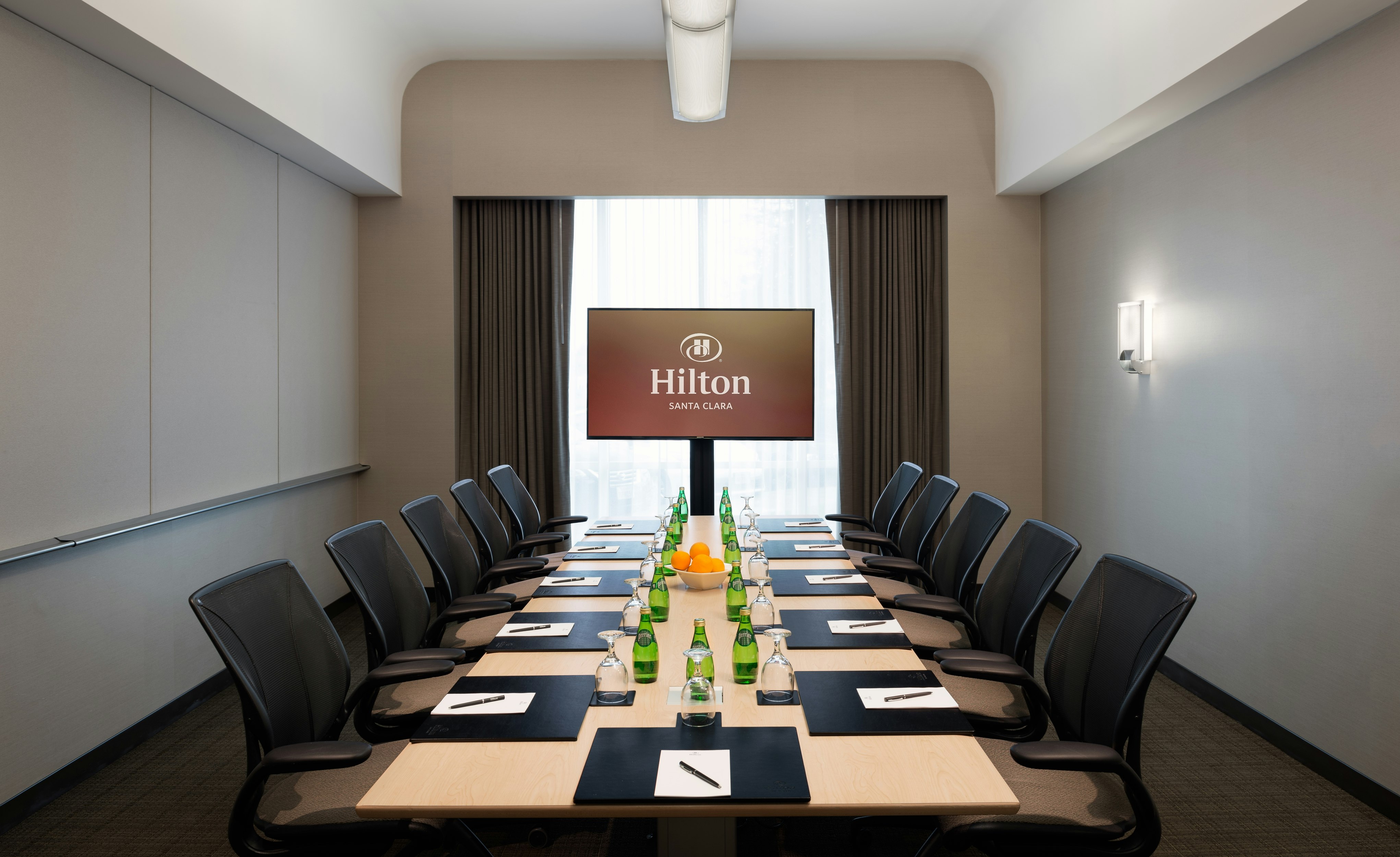 Hilton Santa Clara 33/41