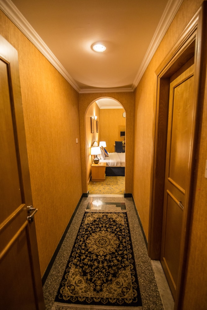 Welcome Hotel Apartment 1 10/25