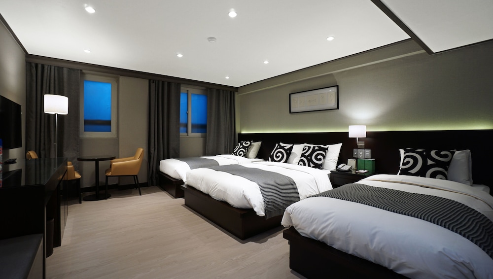 Insadong Crown Hotel 33/60