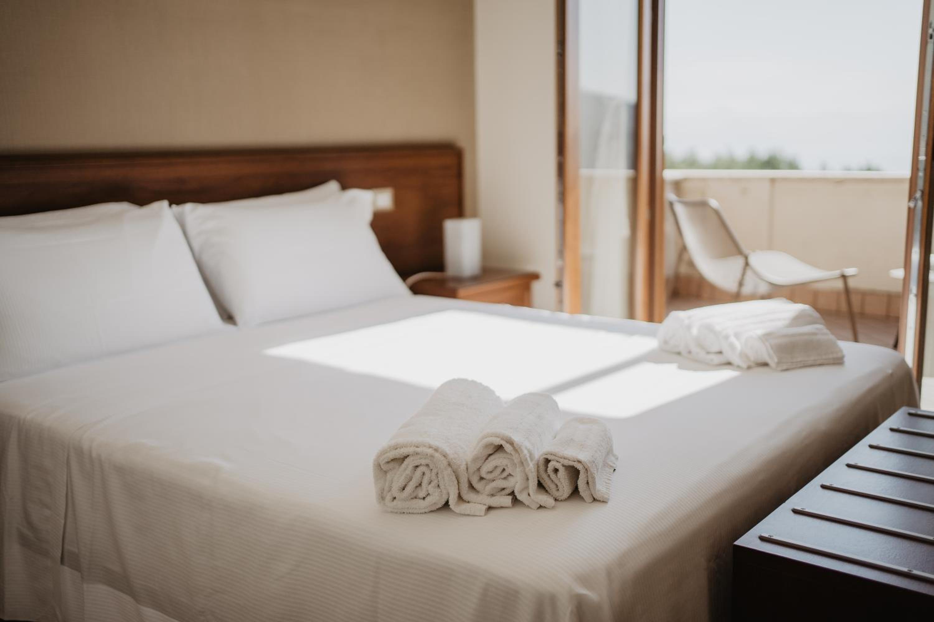 Room, Double Bed, Sea View, Balcony