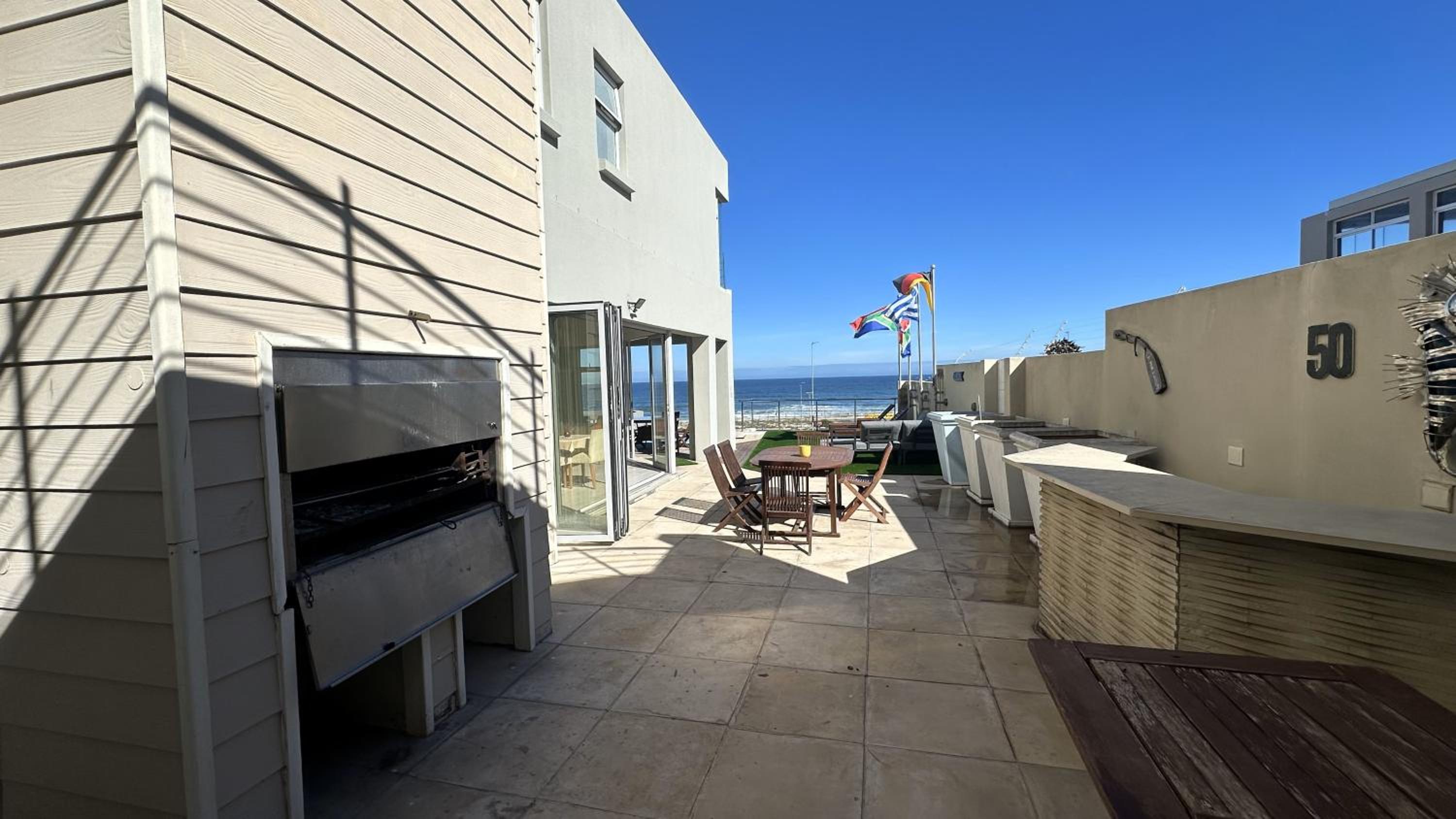 Oceansnest Guest House 40/50