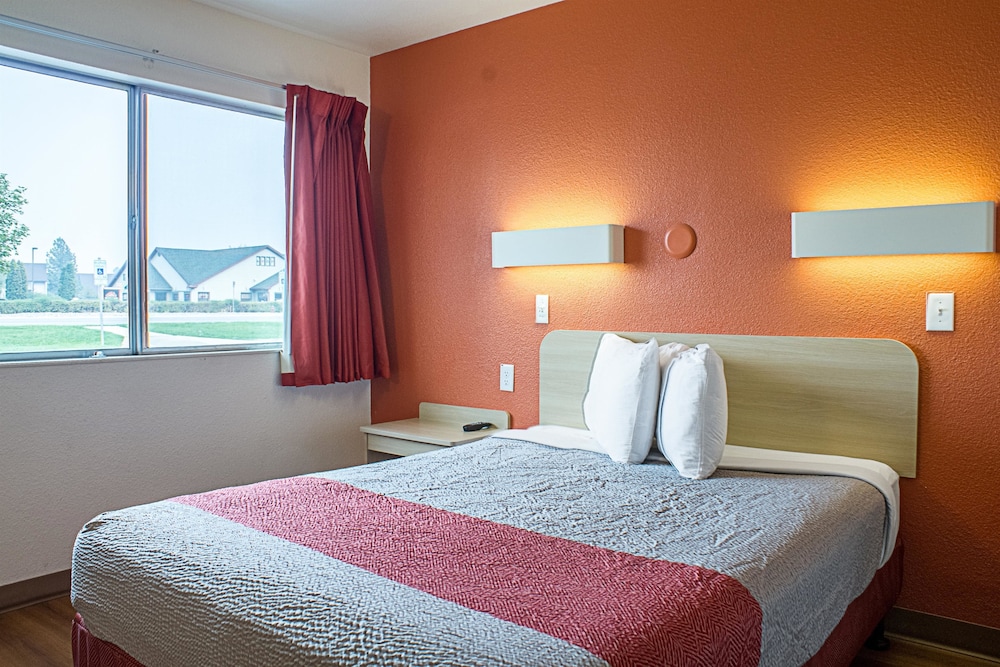 Motel6 Kalispell, MT 20/67