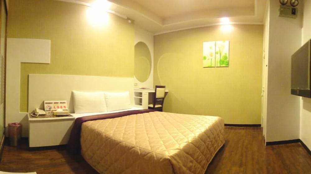 Taoyuan Hua Yue Hotel 10/34