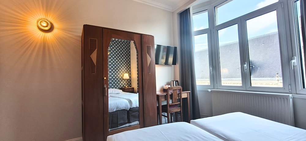 Saint Maurice Hotel 39/62