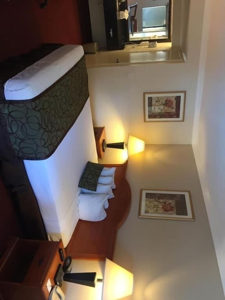 Chula Vista Inn 15/61