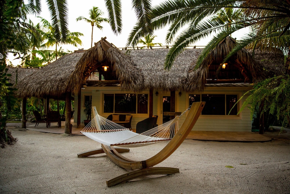 The Caribbean Resort 1/76