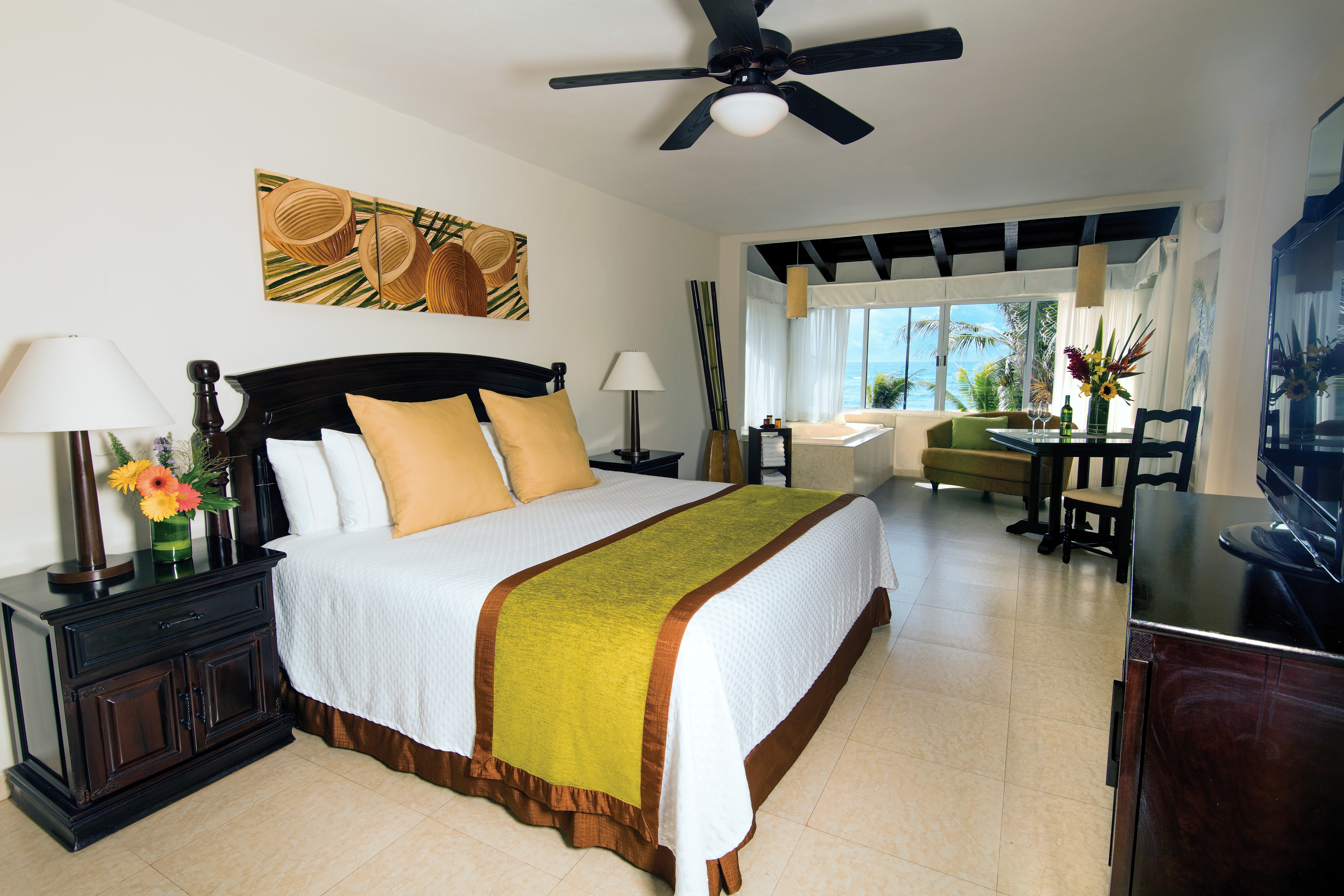 Oceanfront Junior Suite
