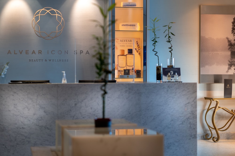 Alvear Icon Hotel 8/72