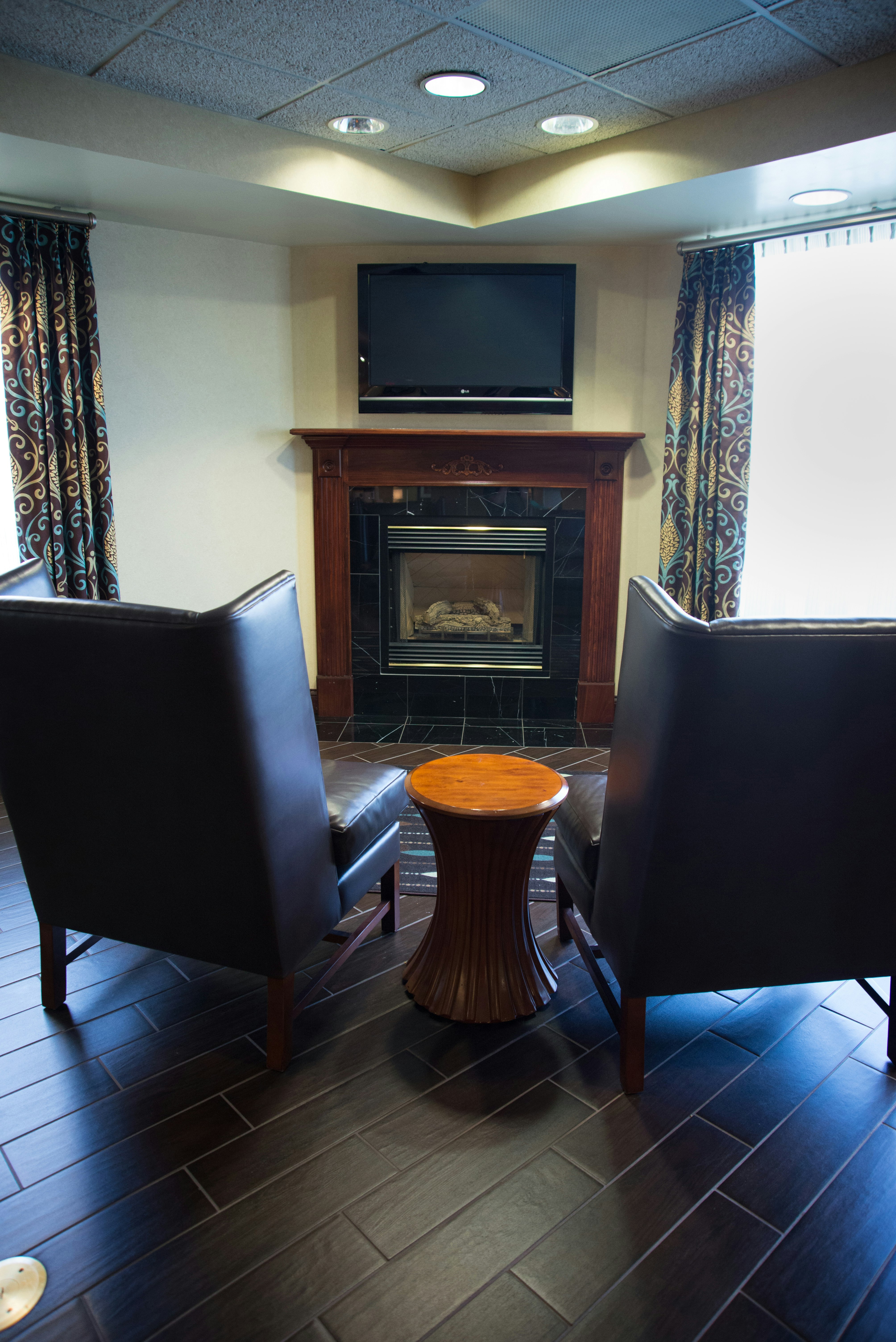 Hampton Inn Danville, KY 40/47