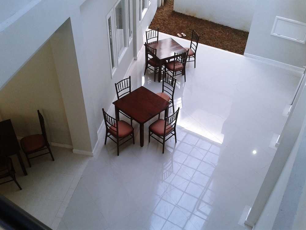 Noola Inn Hotel Bogor 26/43