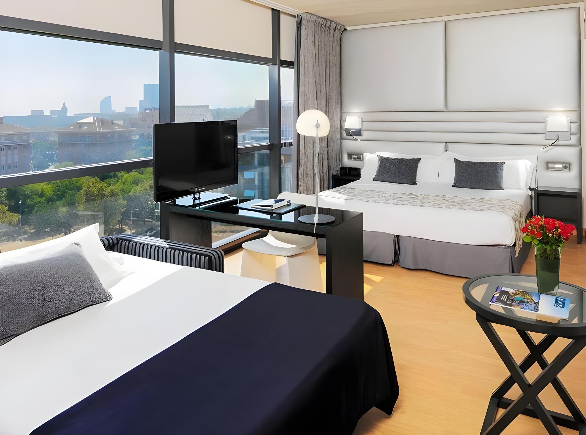 Junior Suite, Privilege, King and Twin Beds