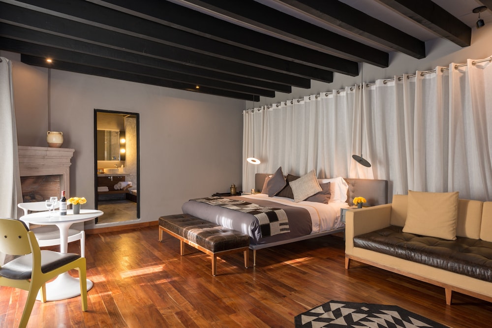 Dos Casas Boutique Hotel Spa 49/75