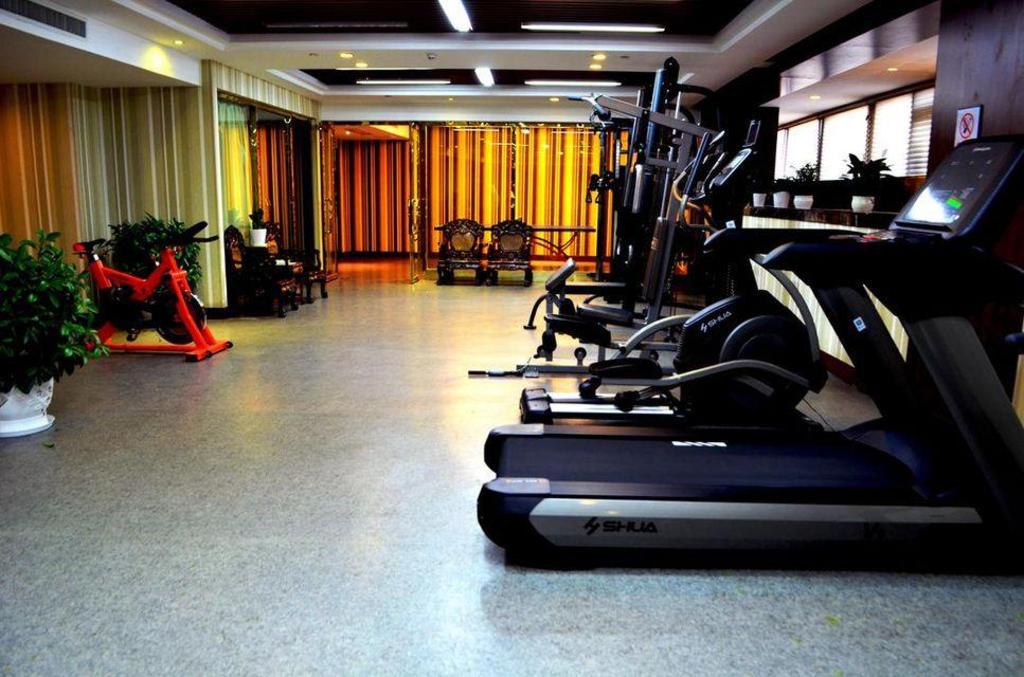 Hong Shan International Hotel 26/48