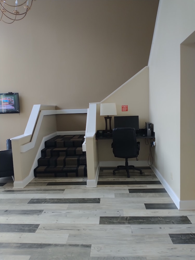 Motel6 Dawsonville, GA - North GA Premium Outlets 37/51