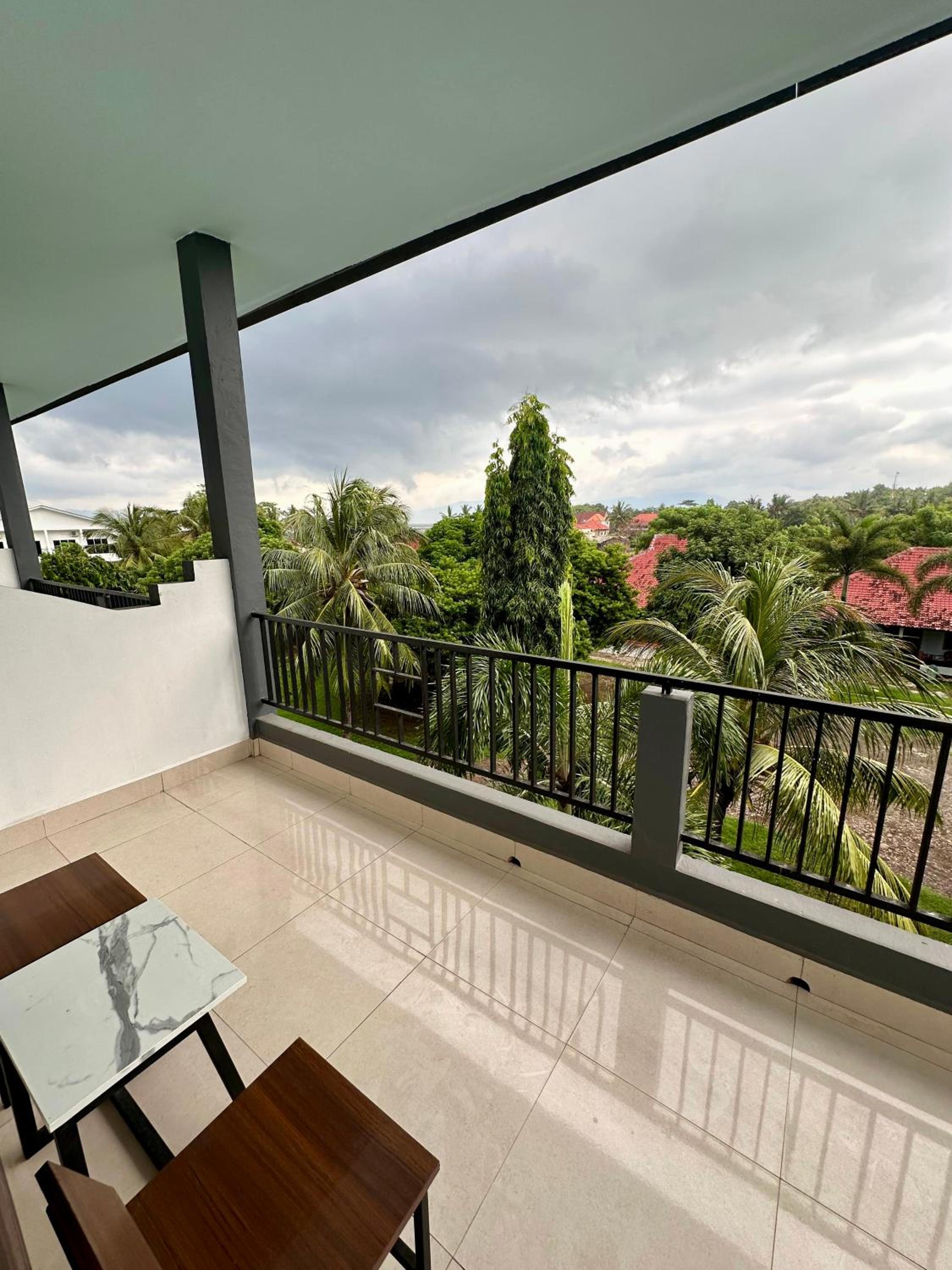 Hotel Any Lestari Lakey 18/22
