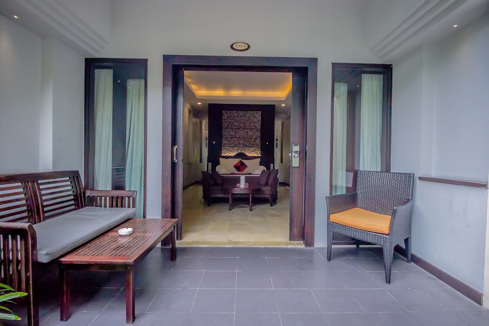The Lokha Legian Resort and Spa 56/75