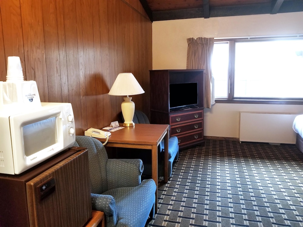 Americas Best Value Inn Hinckley 22/25