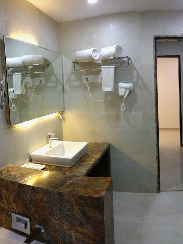 Club Mahindra Dwarka 29/29
