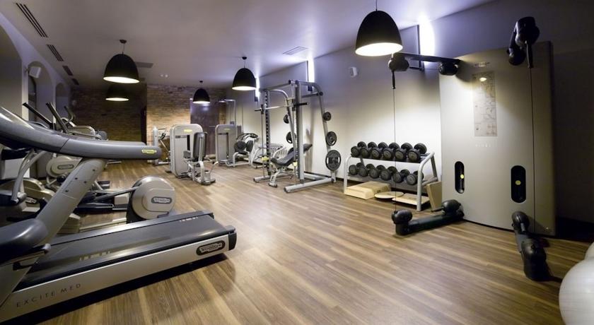 HOTEL REMES SPORT AND SPA 23/32