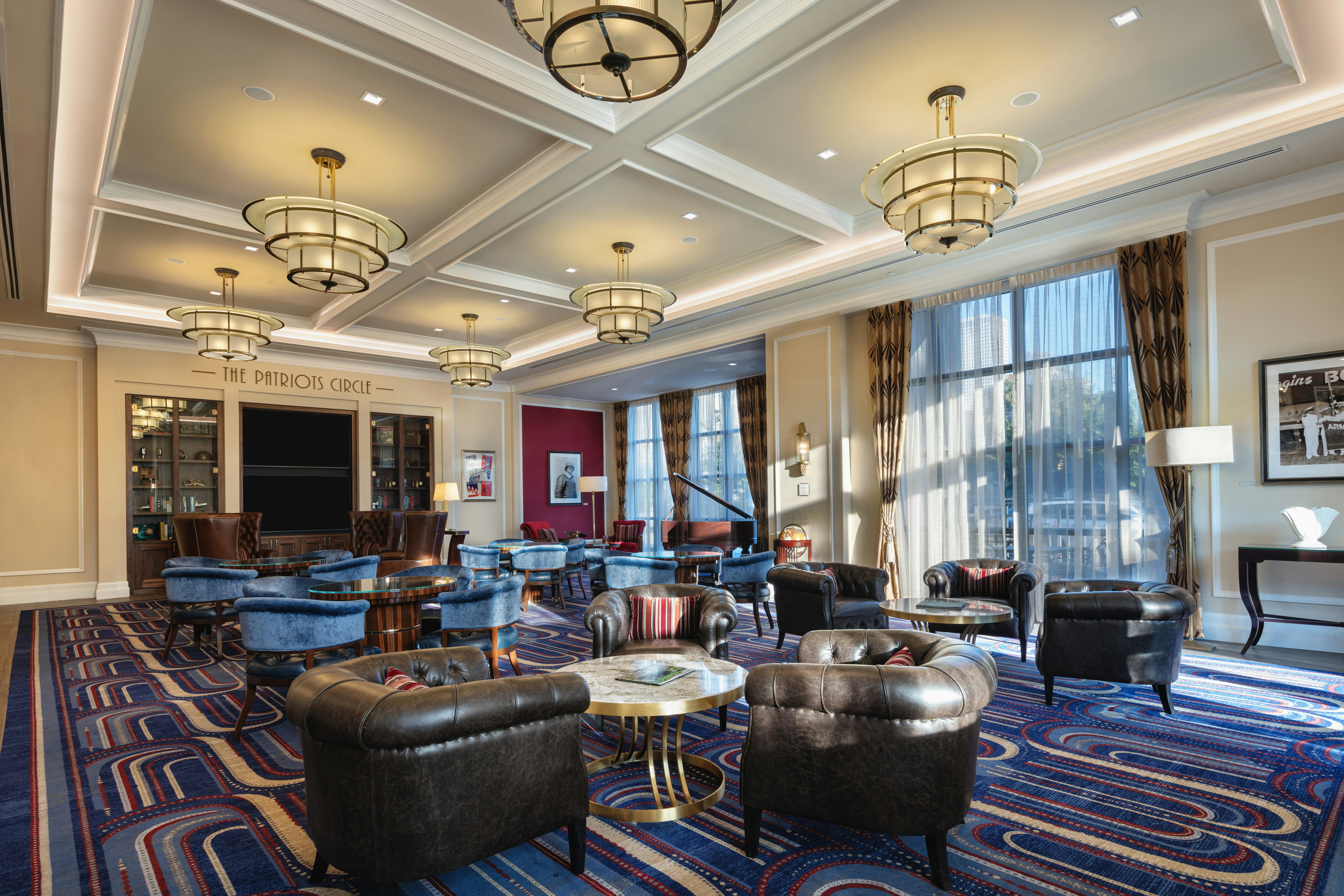 The Higgins Hotel New Orleans, Curio Collection by Hilton 43/77