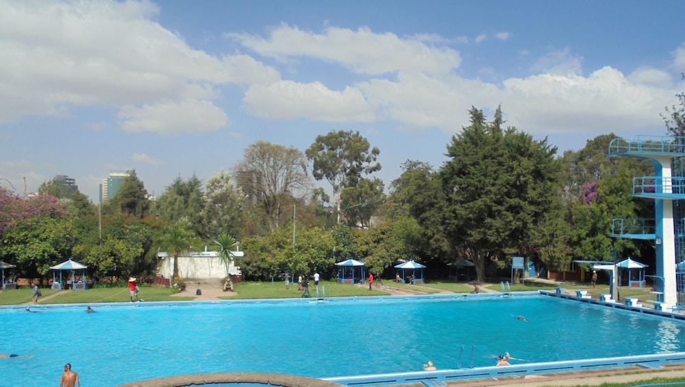 Ghion Hotel 33/69