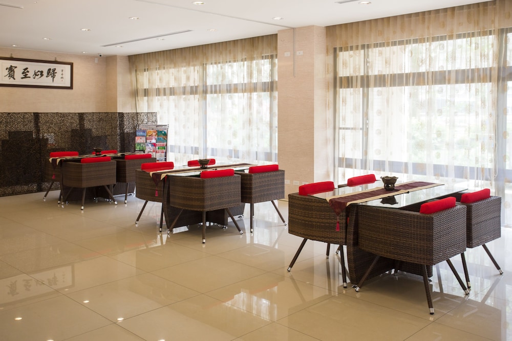 Tai-Yi Red Maple Resort(Tai-Yi Ecological Leisure Farm) 44/64