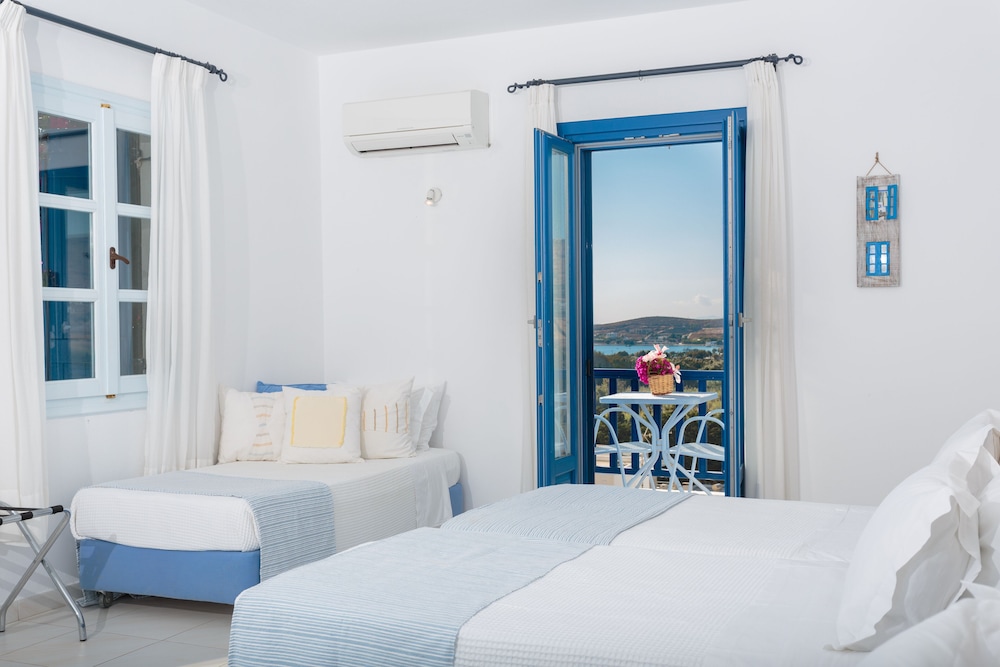 Pyrgaki Hotel 29/71