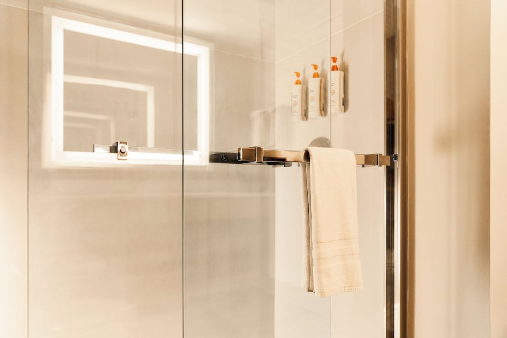 CasaBlanca Resort Casino Golf Spa 4/50