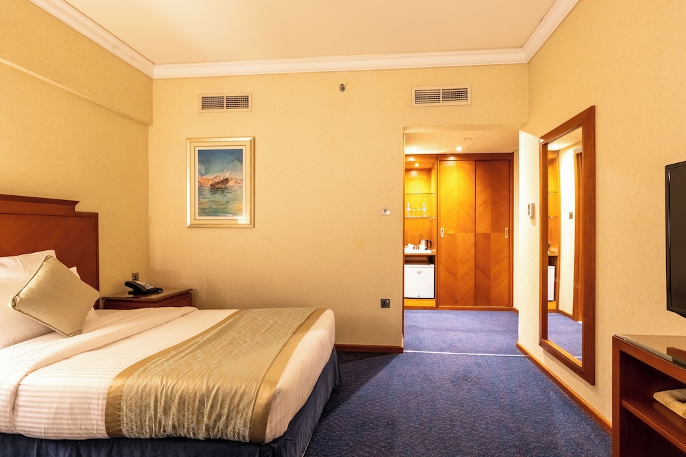 Lavender Hotel Sharjah 14/48