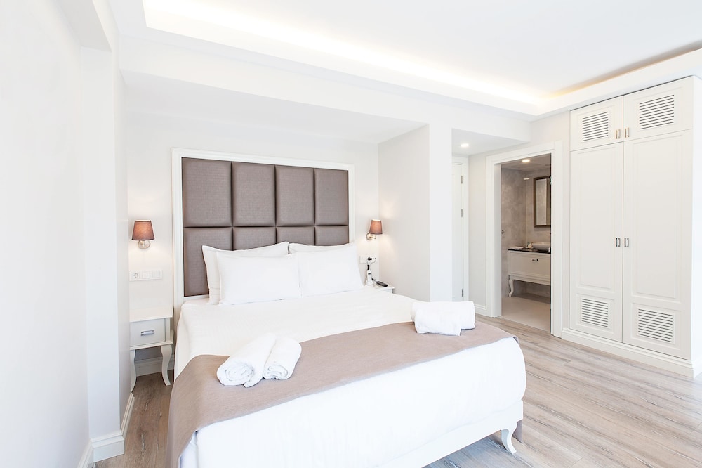 Galata Grace Hotel 16/56