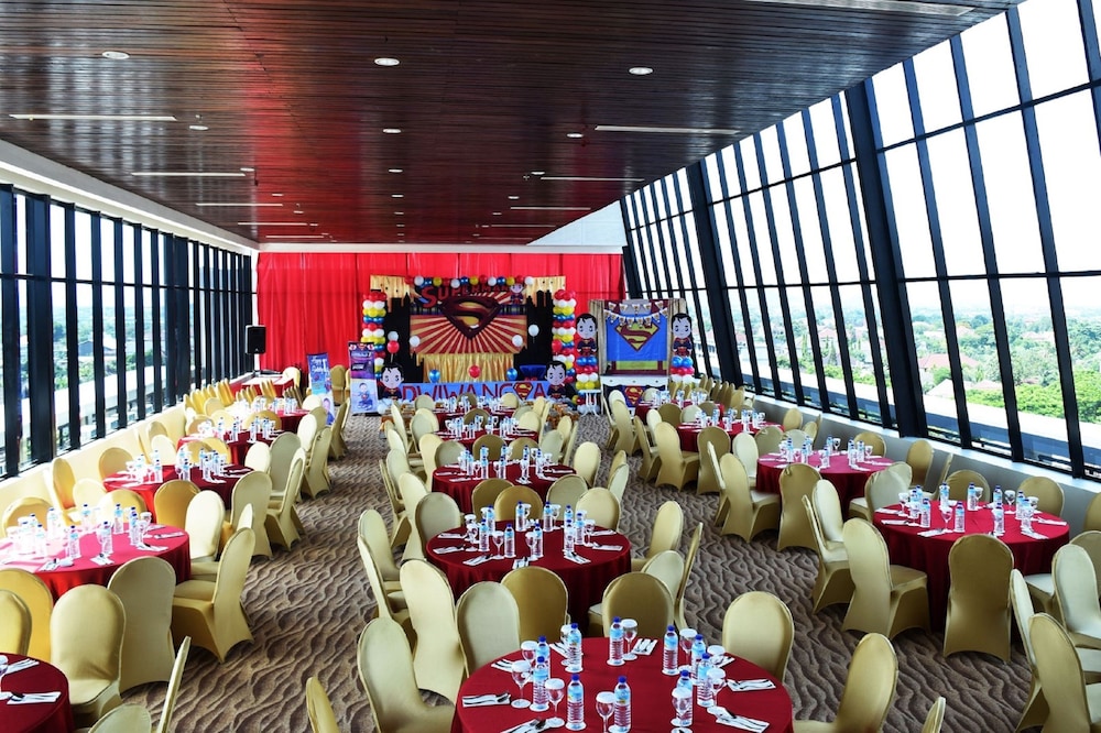 Aston Inn Mataram 61/65