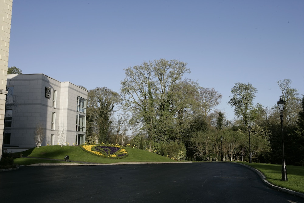 Dunboyne Castle Hotel Spa 58/64
