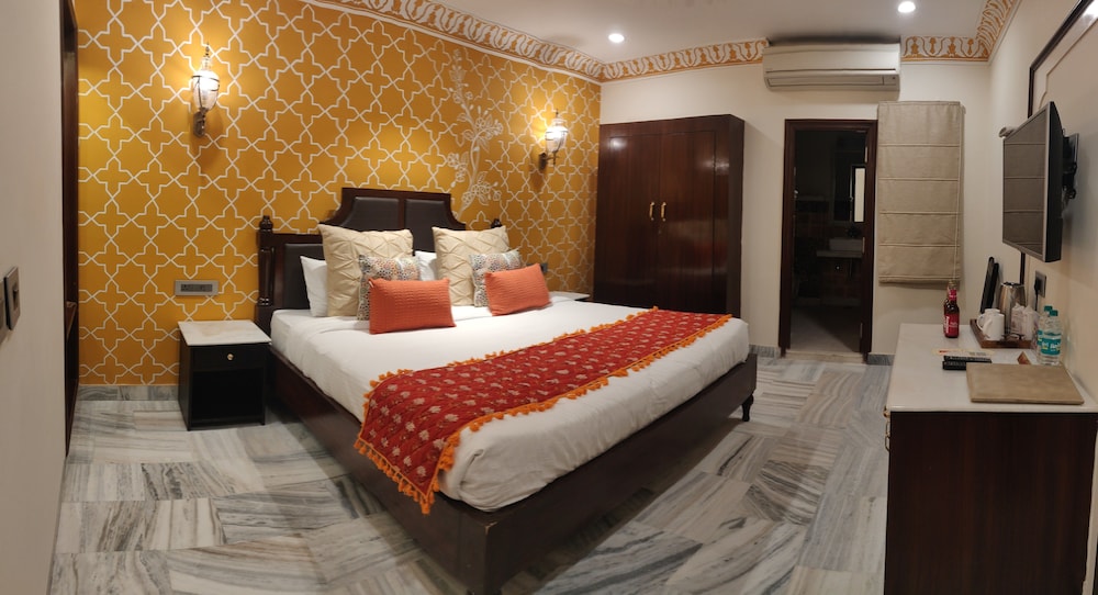 Laxmi Palace Heritage Boutique Hotel 26/65