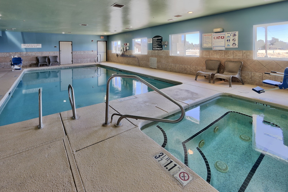 Holiday Inn Express Hotel And Suites Portales 40/70