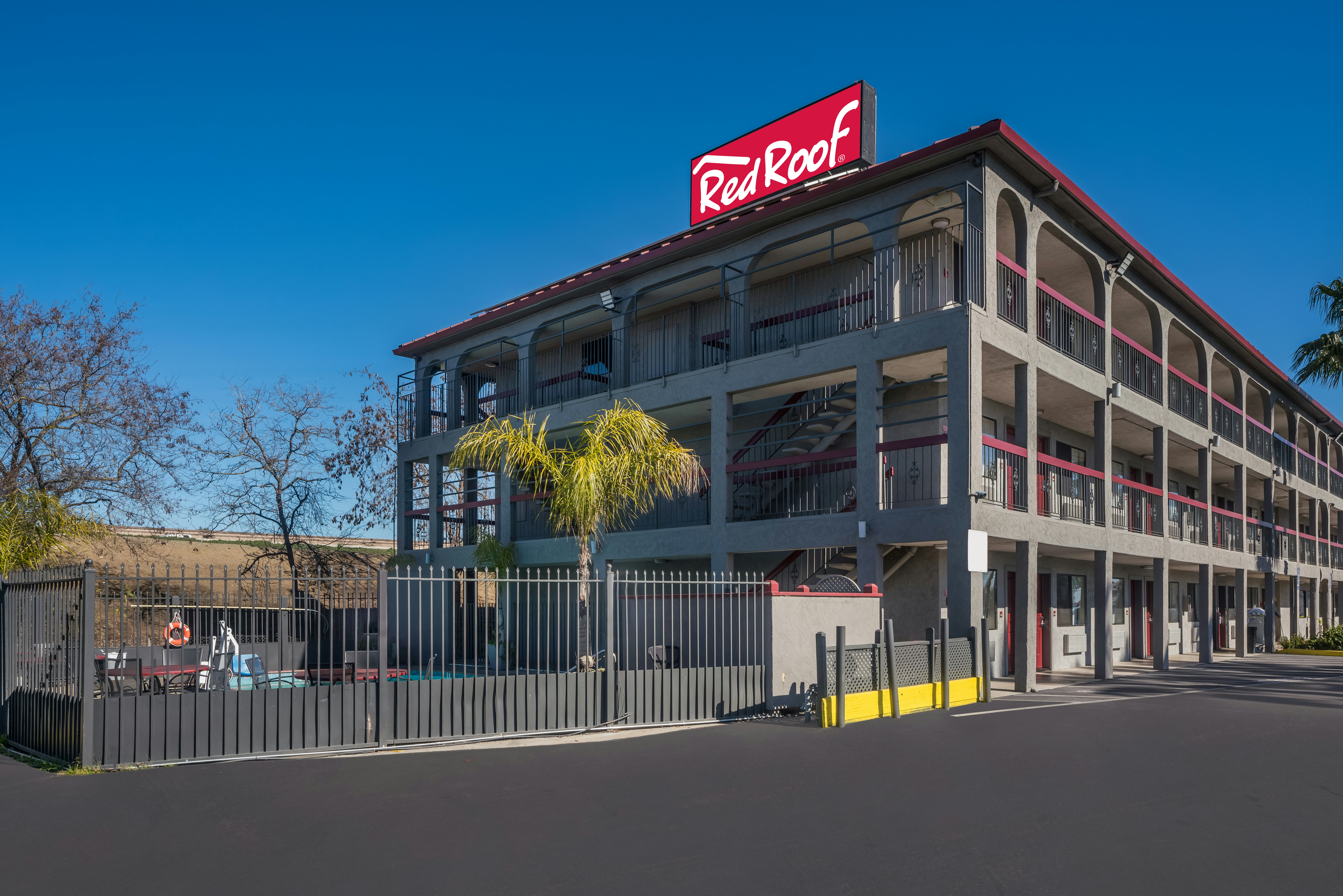 Red Roof Inn Stockton 12/33