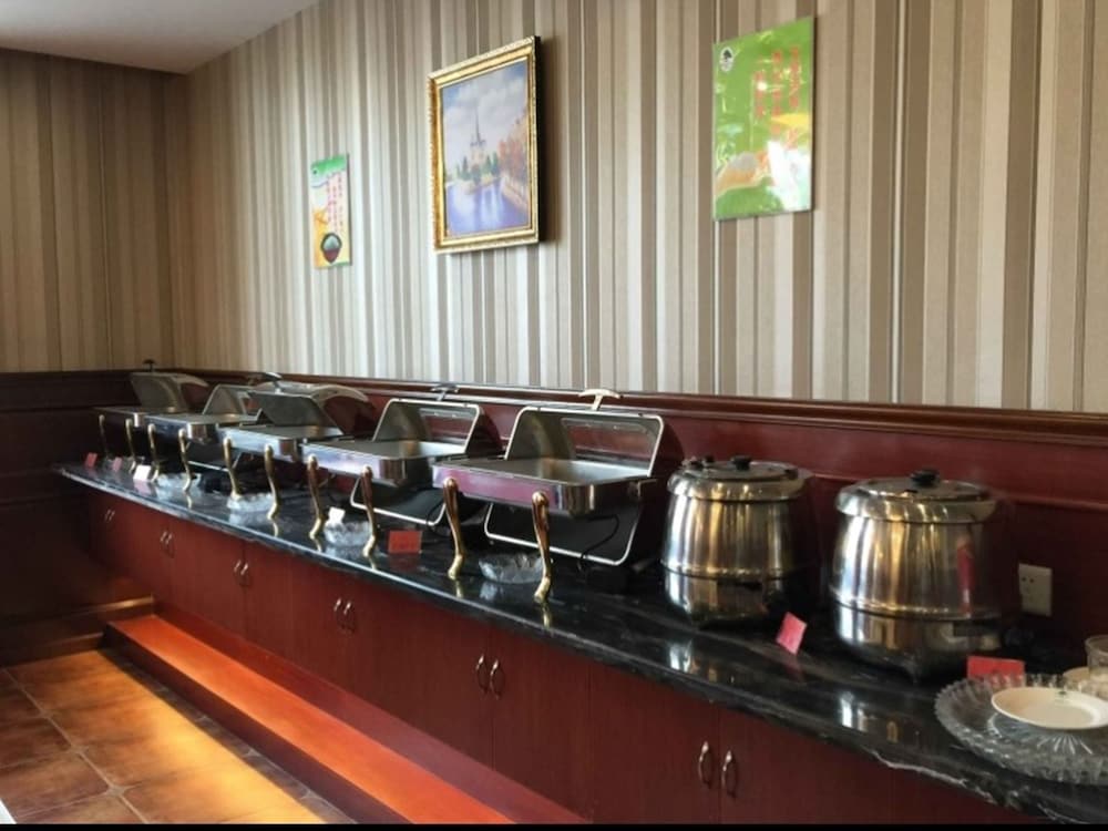 Greentree Inn Bengbu Nongji Market Changping Street Hotel in BENGBU