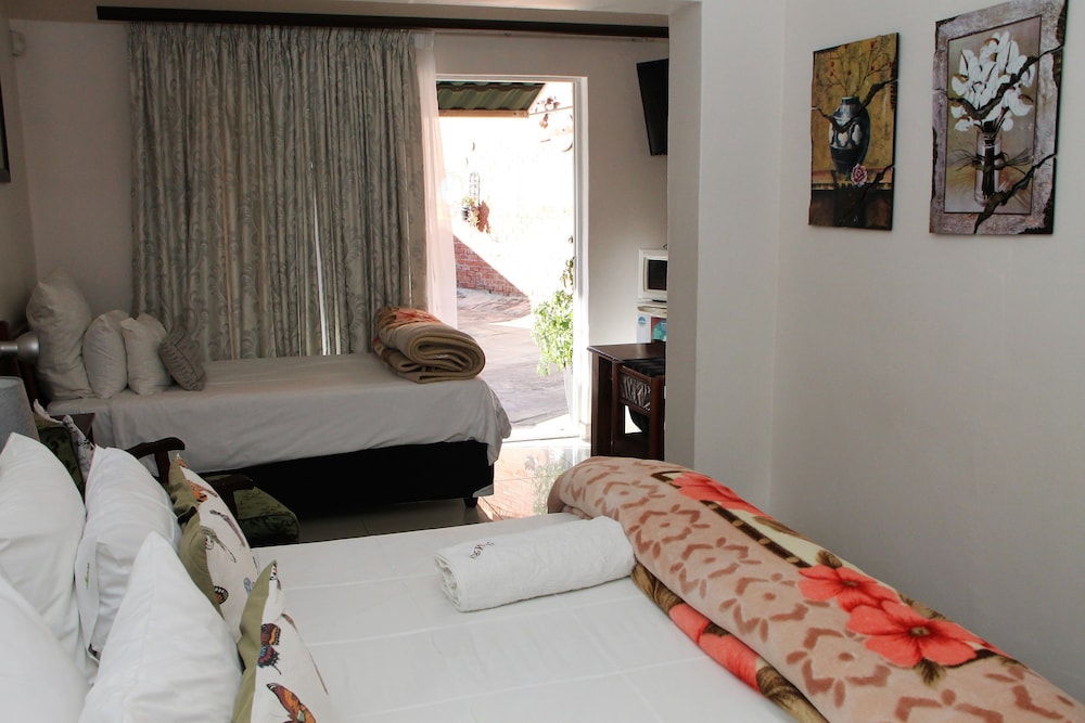 Memra Guest House 8/50