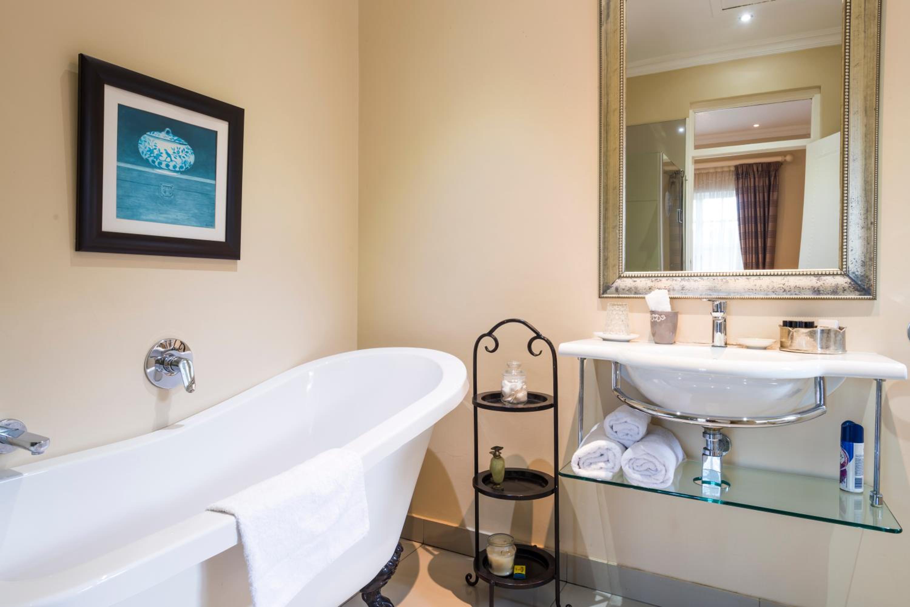 Westville Bed Breakfast Guest House 93/99
