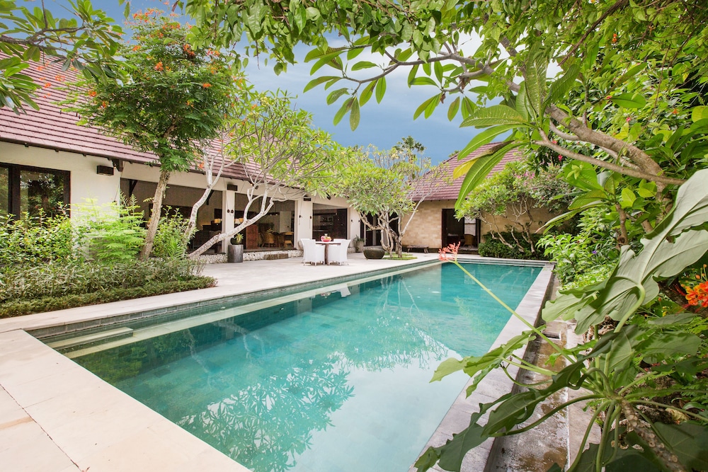Villa Roku By Nagisa Bali 43/50