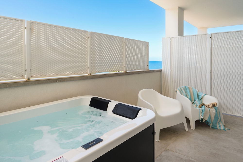 Emerald Hotel Cefalu 35/49