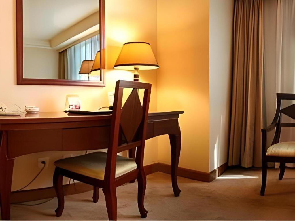 FU JIAN HOTEL BEIJING 36/42