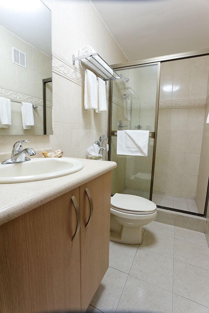 Coral Suites 54/54