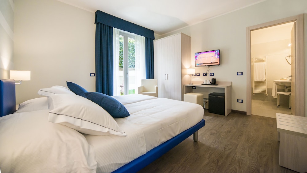 HOTEL EDEN GARDA 12/33
